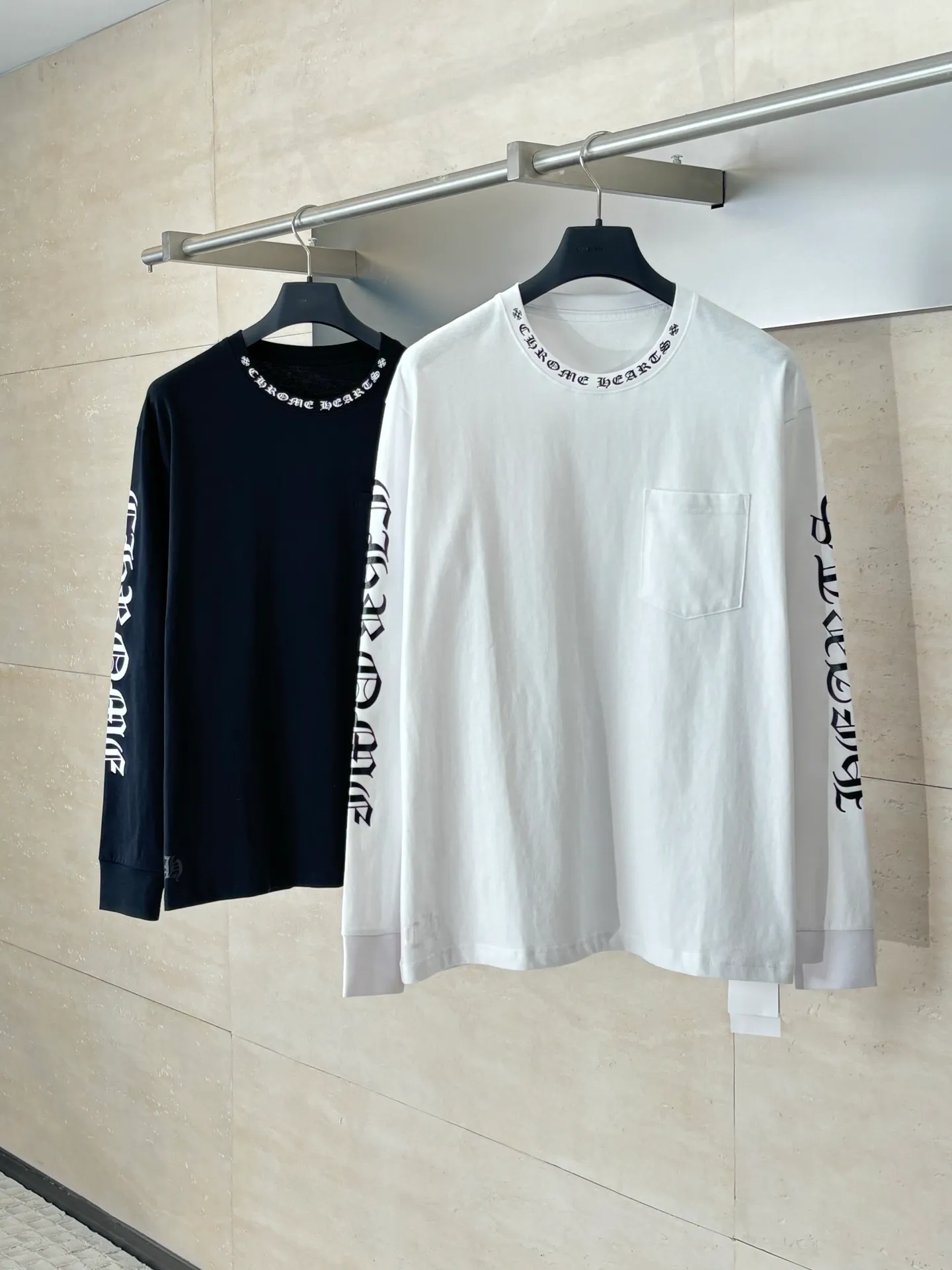 P290 Chrome Heart*/Chrome Heart Sanskrit collar letter printed long-sleeved T-shirt Size: S/M/L